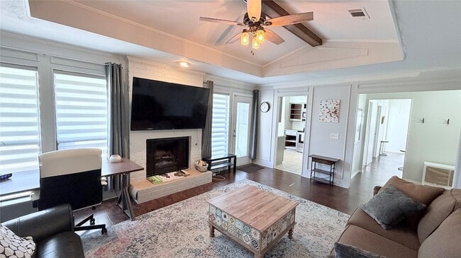 Building Photo - 3120 Osceola Dr