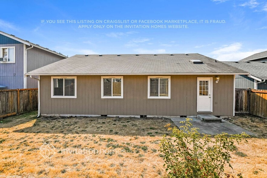 Building Photo - 20213 13th Ave Ct E