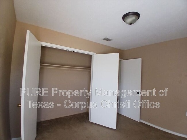 Building Photo - 2006 Melisa Ln