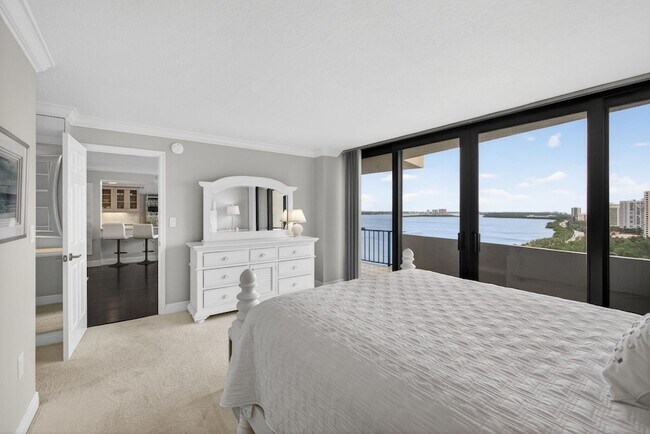Building Photo - 4200 N Ocean Dr