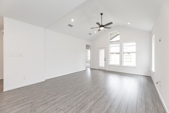 Building Photo - 21626 Lampeter River Ln