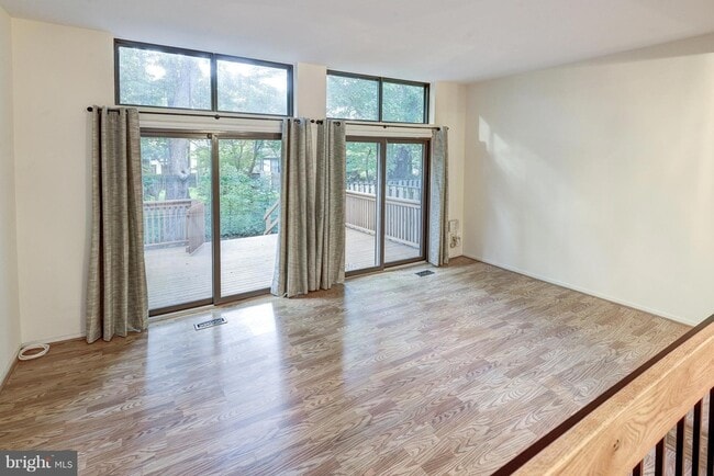 Building Photo - 1502 Farsta Ct