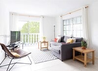 Building Photo - 1150 Madruga Ave