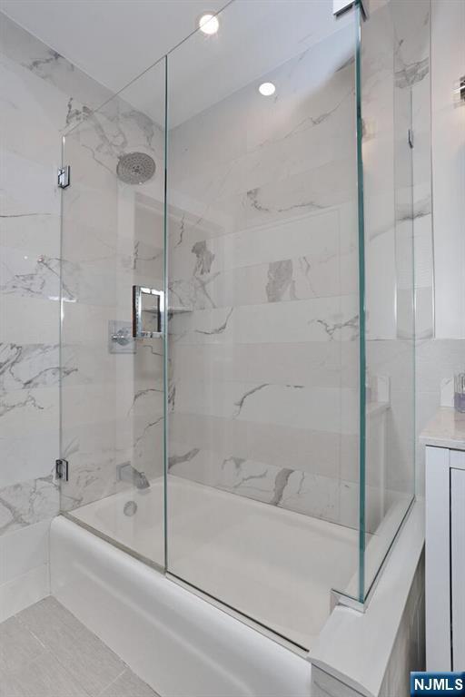 Building Photo - 2 Maysenger Rd