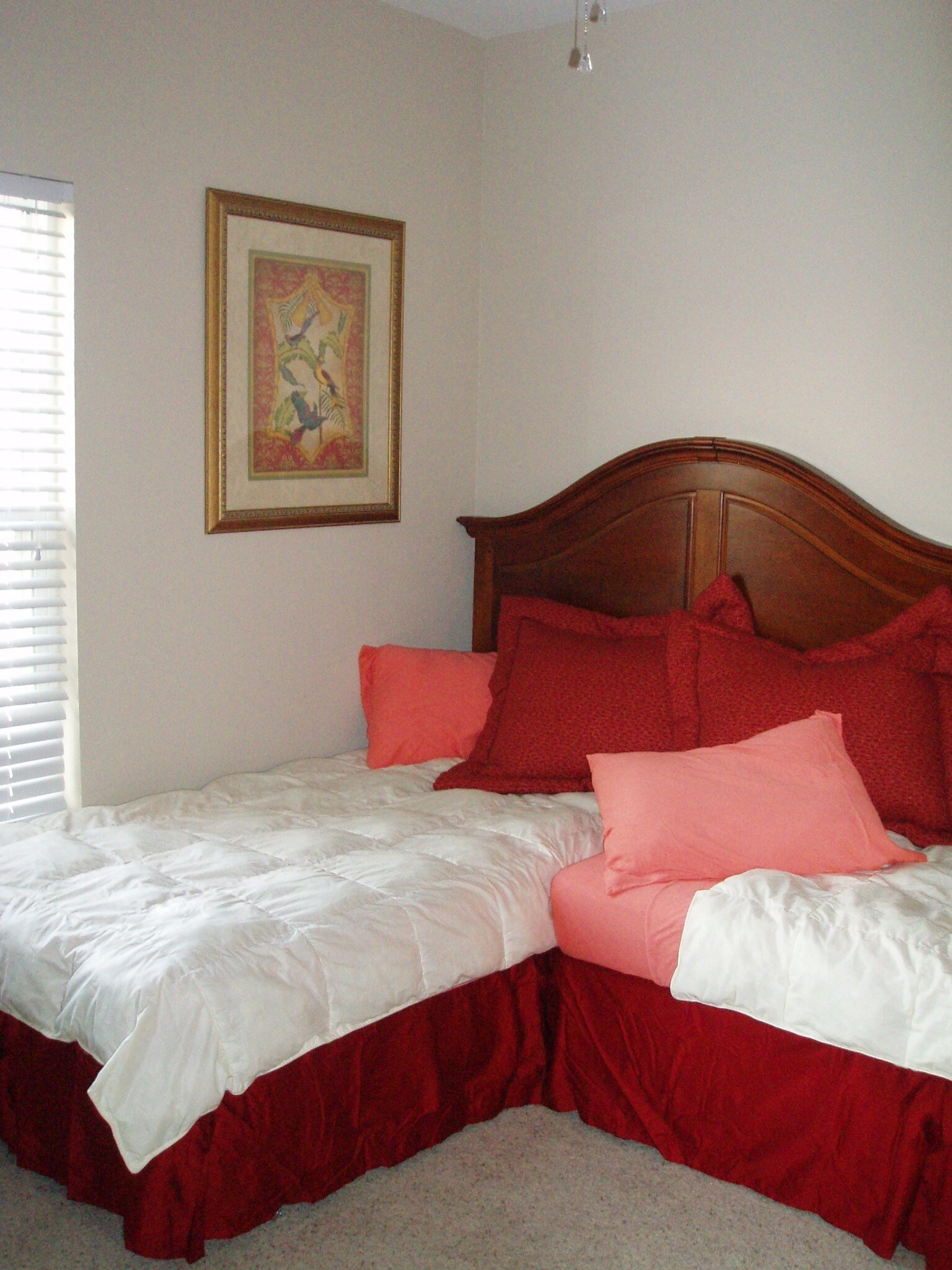 Building Photo - 12913 Tradd St