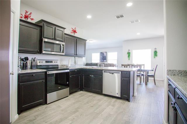 Building Photo - 9300 Red Brush Trl
