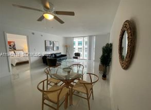 Building Photo - 1200 Brickell Bay Dr
