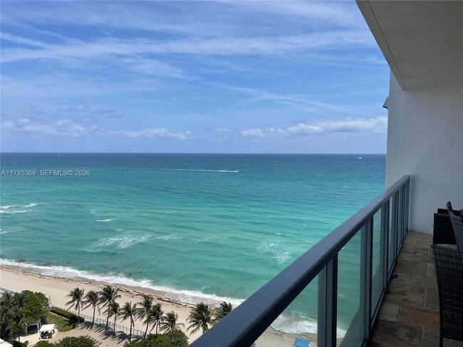 Building Photo - 3101 S Ocean Dr