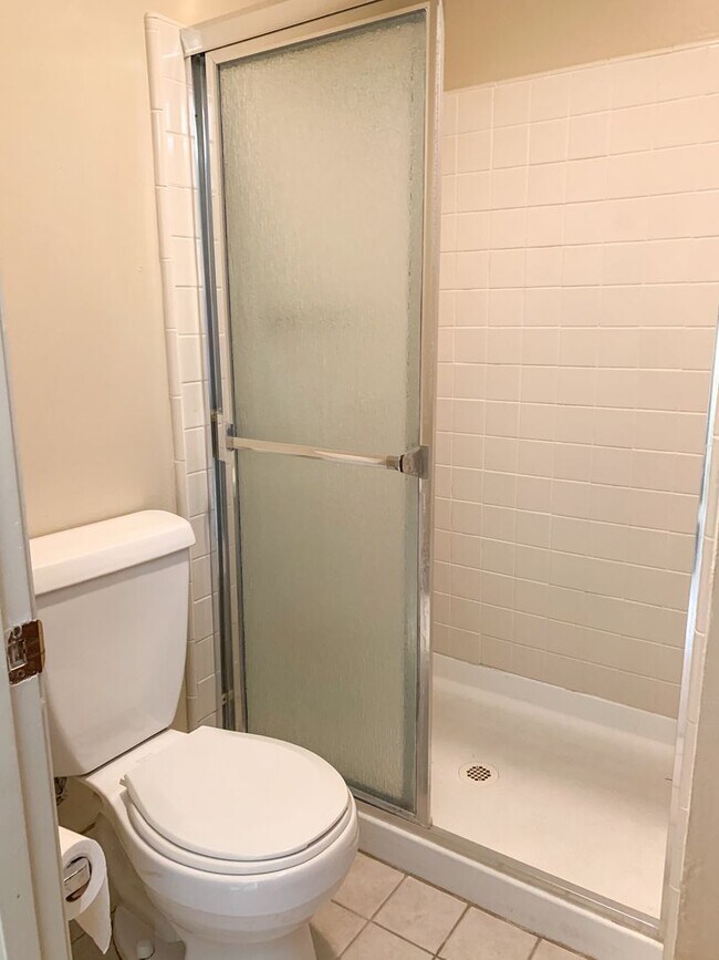 Building Photo - Comfortable Single-Level Living in a Prime Los Gatos Location