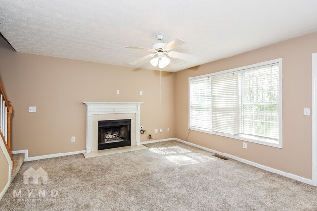 Building Photo - 738 Edgeley Ln