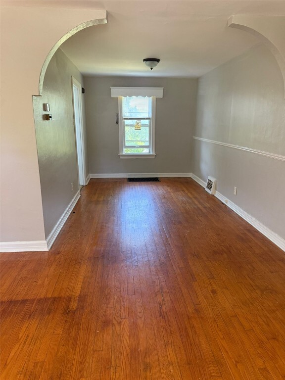 Building Photo - 8825 Tyrell Dr