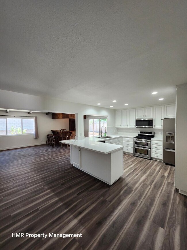 Building Photo - Two story fully remodel home in West Covin...