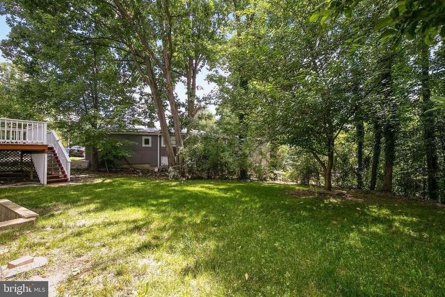 Building Photo - 6124 Valley View Dr