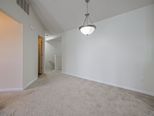 Building Photo - AVAILABLE NOW! Charming 2-Bed Home in the Heart of Wixom