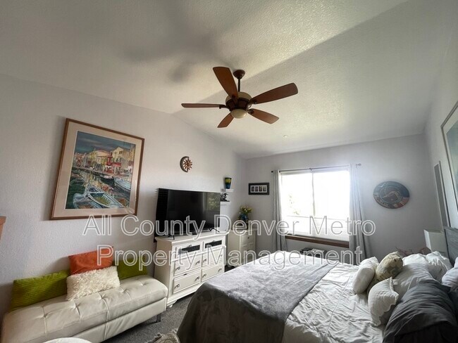 Building Photo - 6922 N Fargo Trail