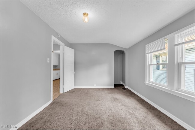 Building Photo - 3439 W 62nd St