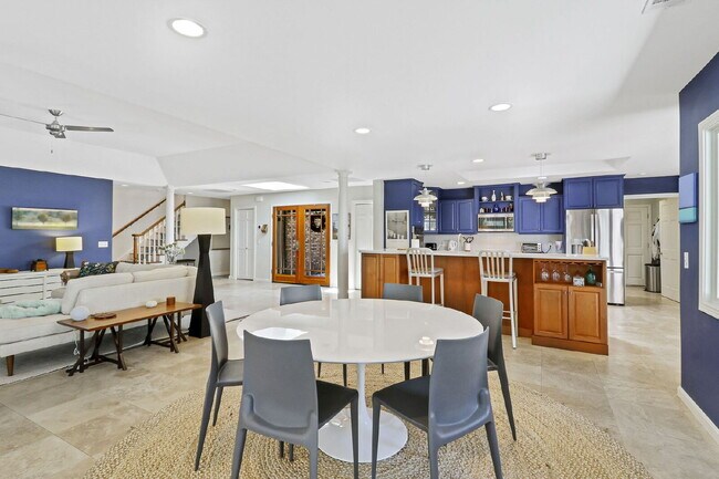 Building Photo - 1 Angel Wing Dr