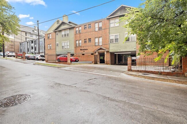 Building Photo - 2706 Salado St