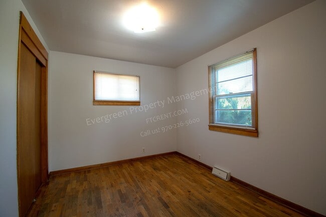 Building Photo - 2541 N Garfield Ave