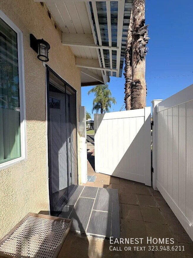 Building Photo - 19198 Erwin St