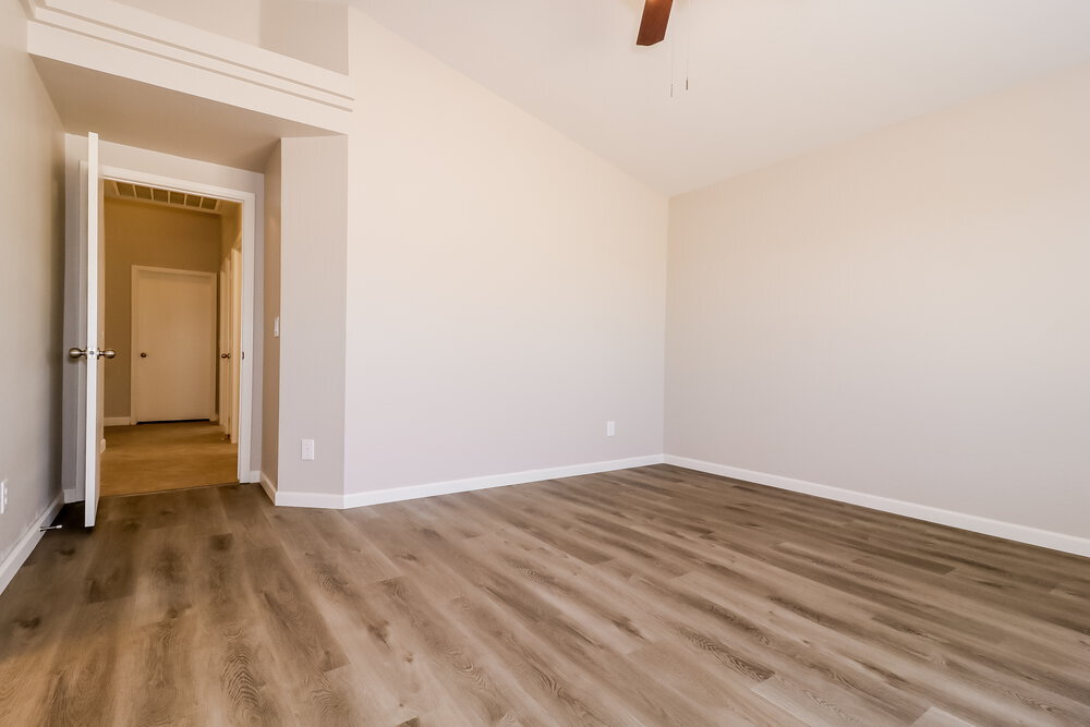 Building Photo - 14309 N 125th Dr