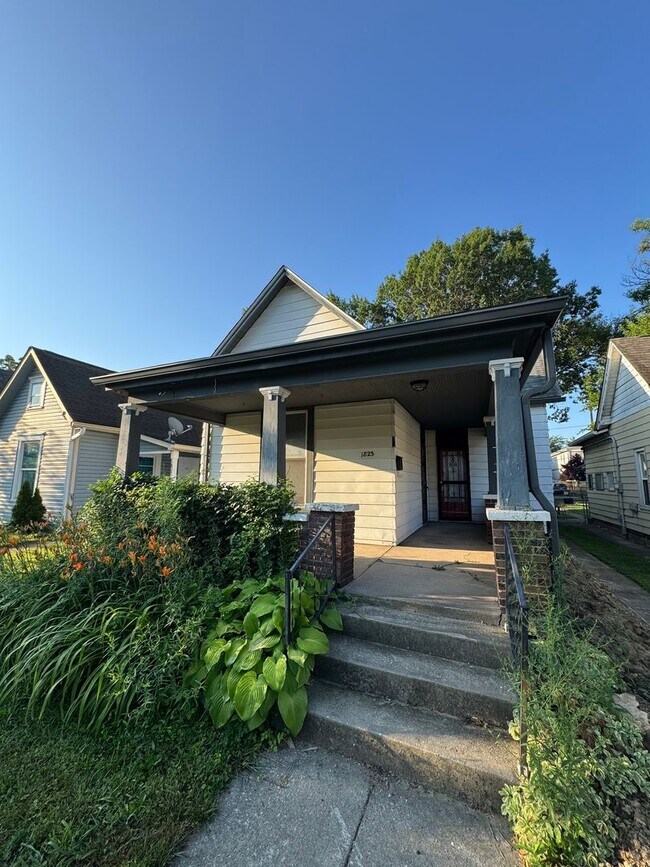 Building Photo - Fountain Square - 2 BR home
