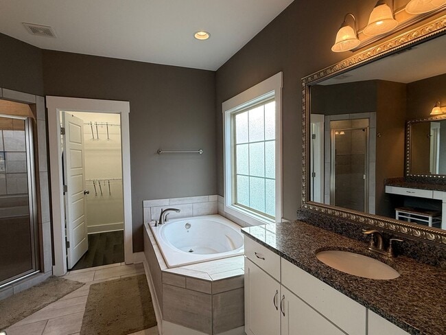 Building Photo - Beautiful Craftsman Style 2 Story Home in Parkerson`s Mill