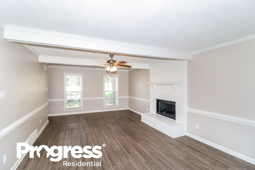 Building Photo - 7913 Bland Ln