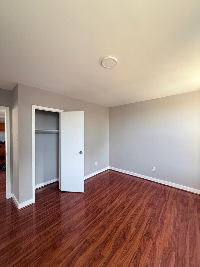 Building Photo - 4200 Powelton Ave