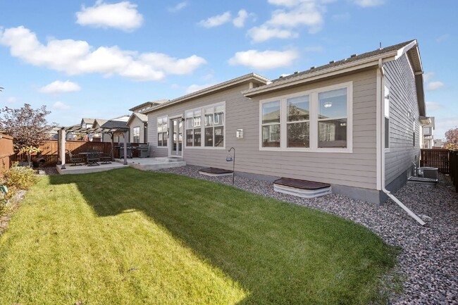 Building Photo - One-story Ranch-style home in Raindance wi...