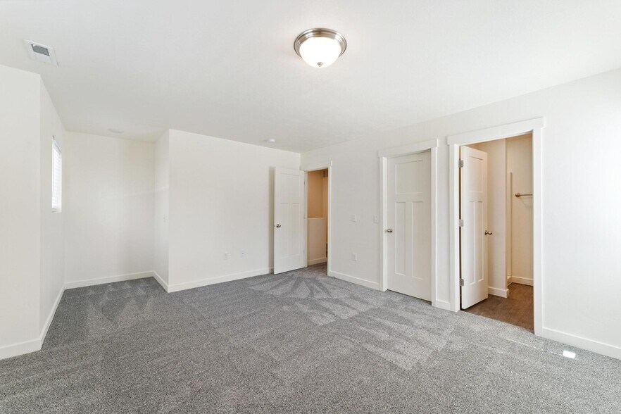 Building Photo - 14861 S Marble Rock Way