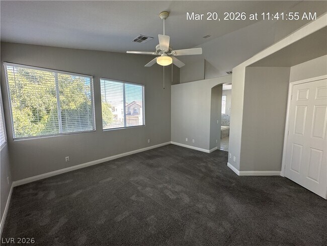 Building Photo - 9712 Floweret Ave