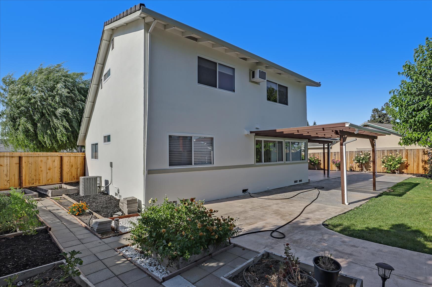 Building Photo - 2916 Biddleford Dr