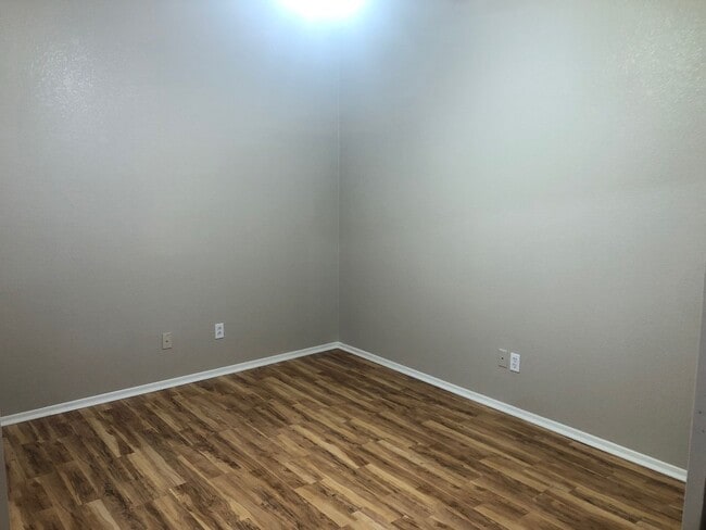 Building Photo - Long Term rental in Chandler