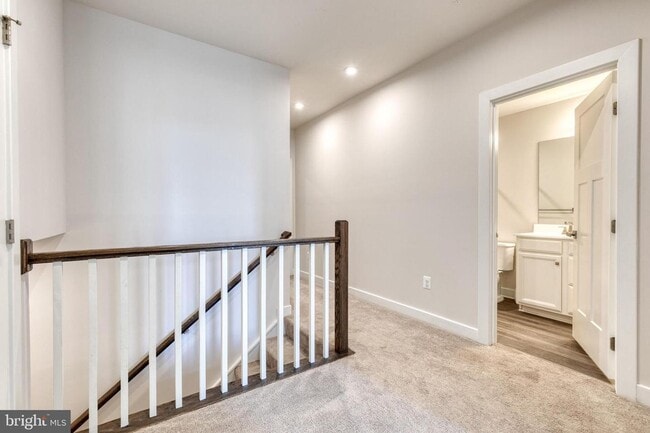 Building Photo - Live in the highly coveted community of Pa...