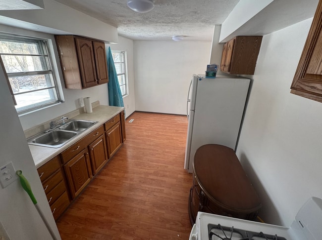 Building Photo - Fully Renovated 3-Bedroom Home in Flint!