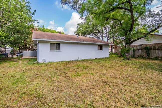 Building Photo - Coming soon....Super Cute Stylish Home w/ Modern Upgrades