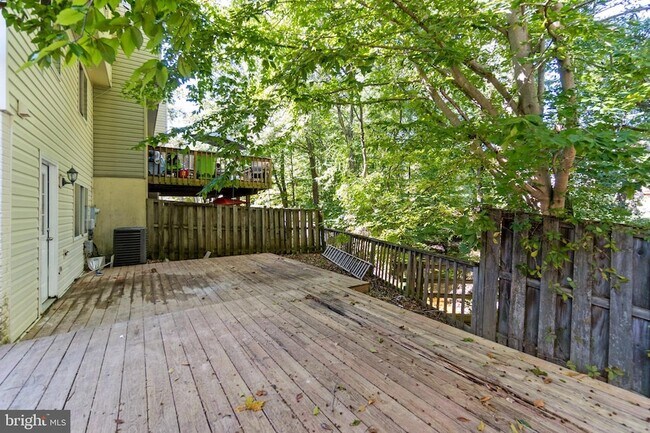 Building Photo - 3618 Wharf Ln