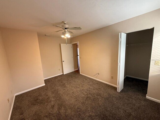 Building Photo - 2260 NW 41st Pl