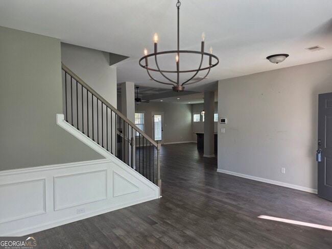 Building Photo - 132 W River Cane Run