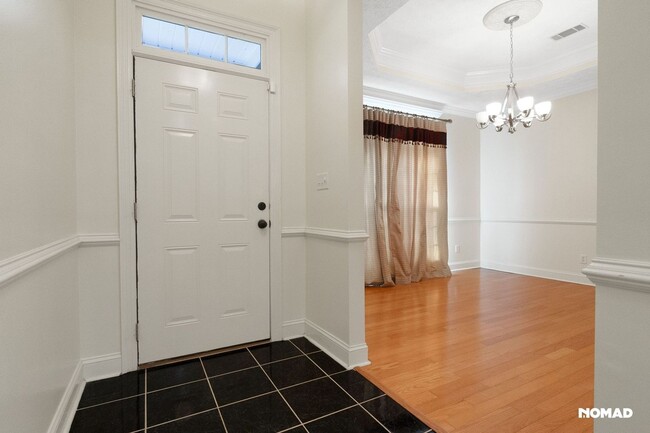 Building Photo - 2729 Quail Run Dr