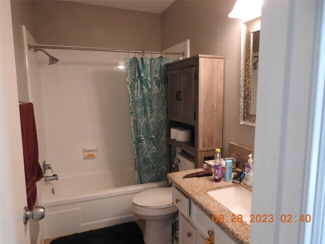 Building Photo - 22 Chapparal Ct