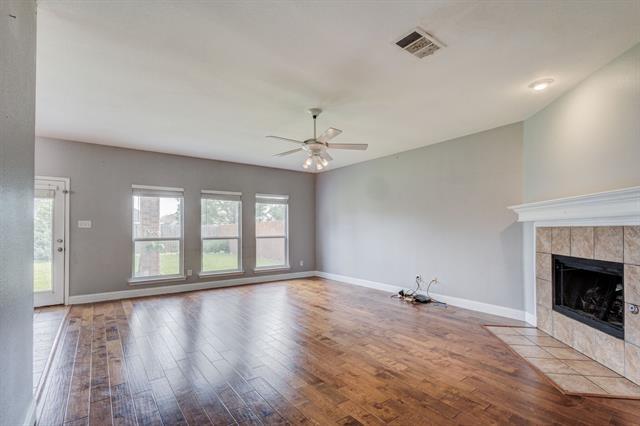 Building Photo - 6107 Lakecrest Dr