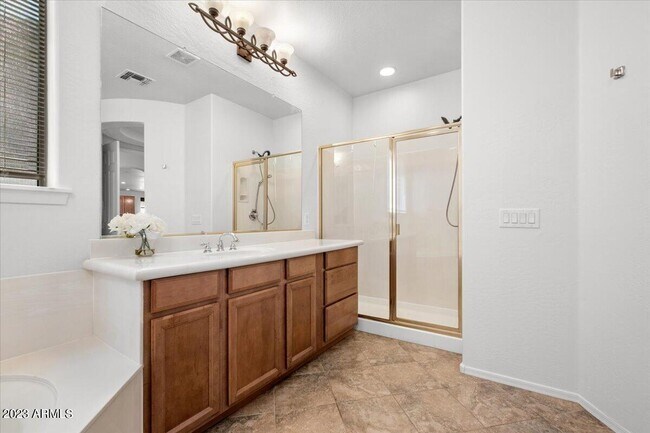 Building Photo - 4411 W Paseo Way