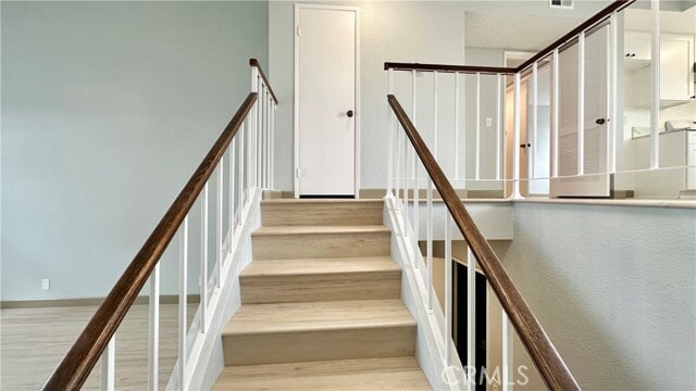 Building Photo - 4878 Embassy Cir