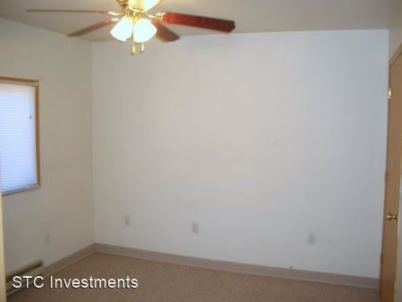 Building Photo - 1 br, 1 bath House - 221 W. Washington