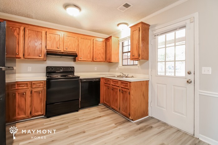 Building Photo - 1 Bradley Ct