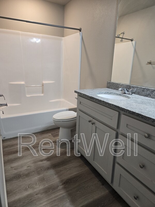 Building Photo - 17815 Private Rd 2160