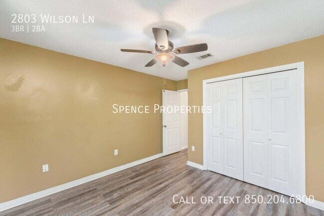 Building Photo - 2803 Wilson Ln