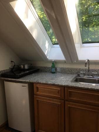 Primary Photo - 220 Mason Terrace